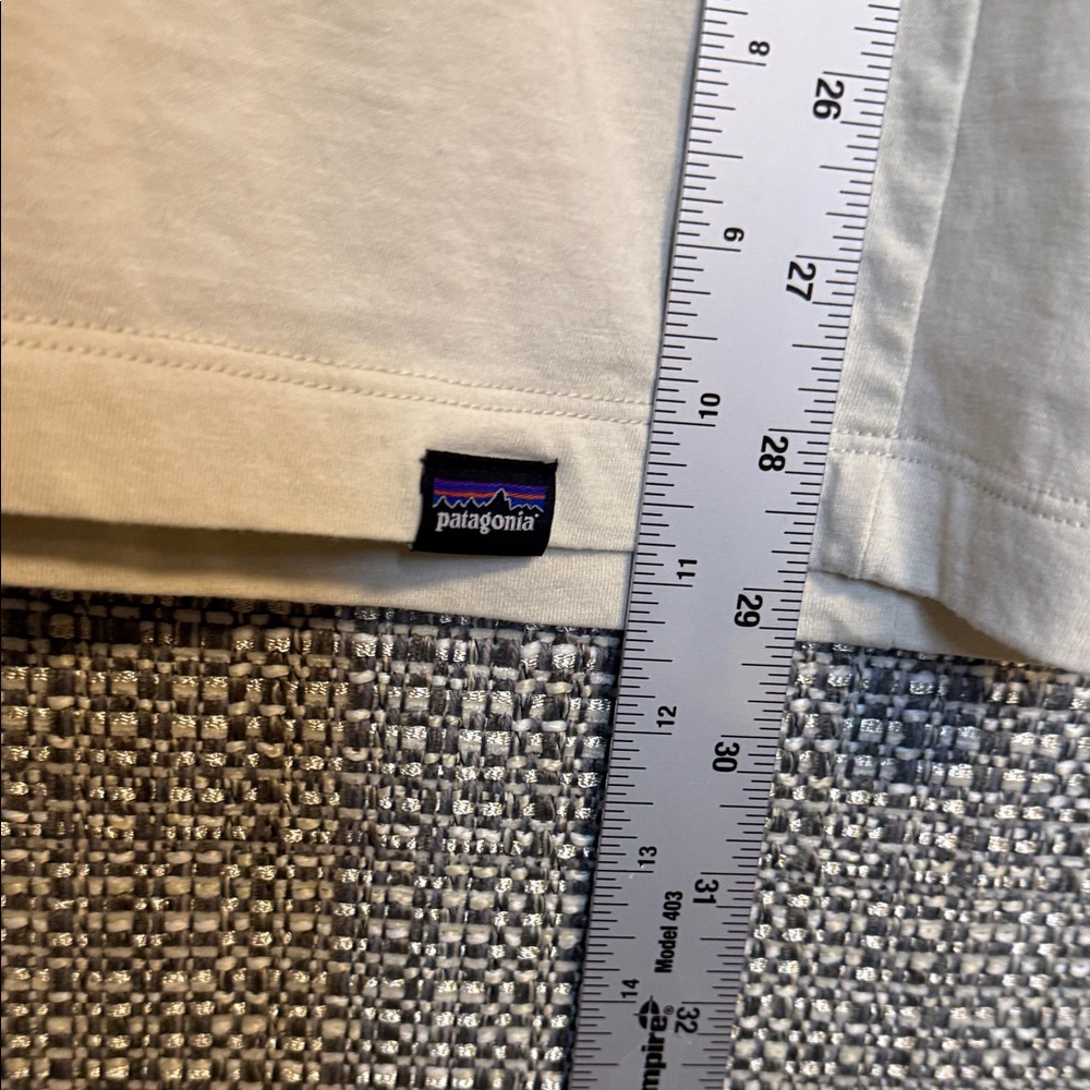 Patagonia‎ Essential Lightweight Polo Shirt - Cream/Off-White - Picture 3 of 7